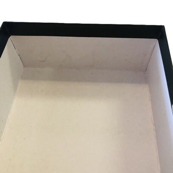 Gucci Belt Box Empty Black White Gift Storage Box 5 x 5 x 2.25 - Picture 11 of 12